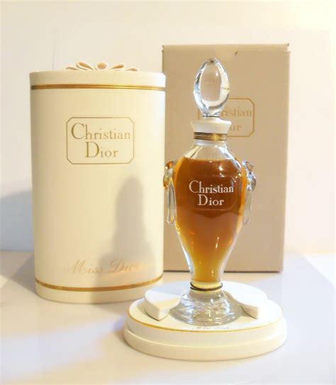 dior perfume bottle